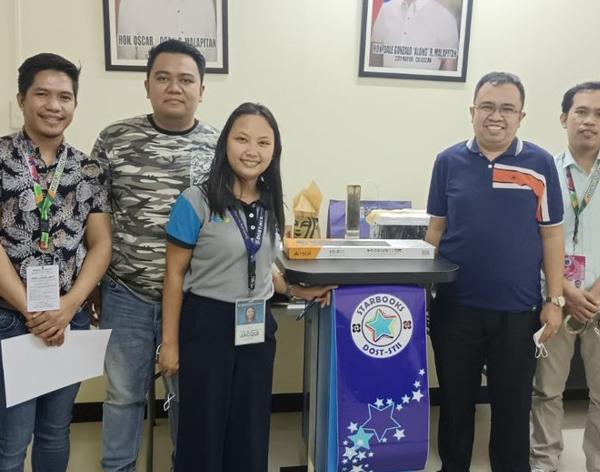 DOST-NCR Deploys STARBOOKS to Schools in North Caloocan